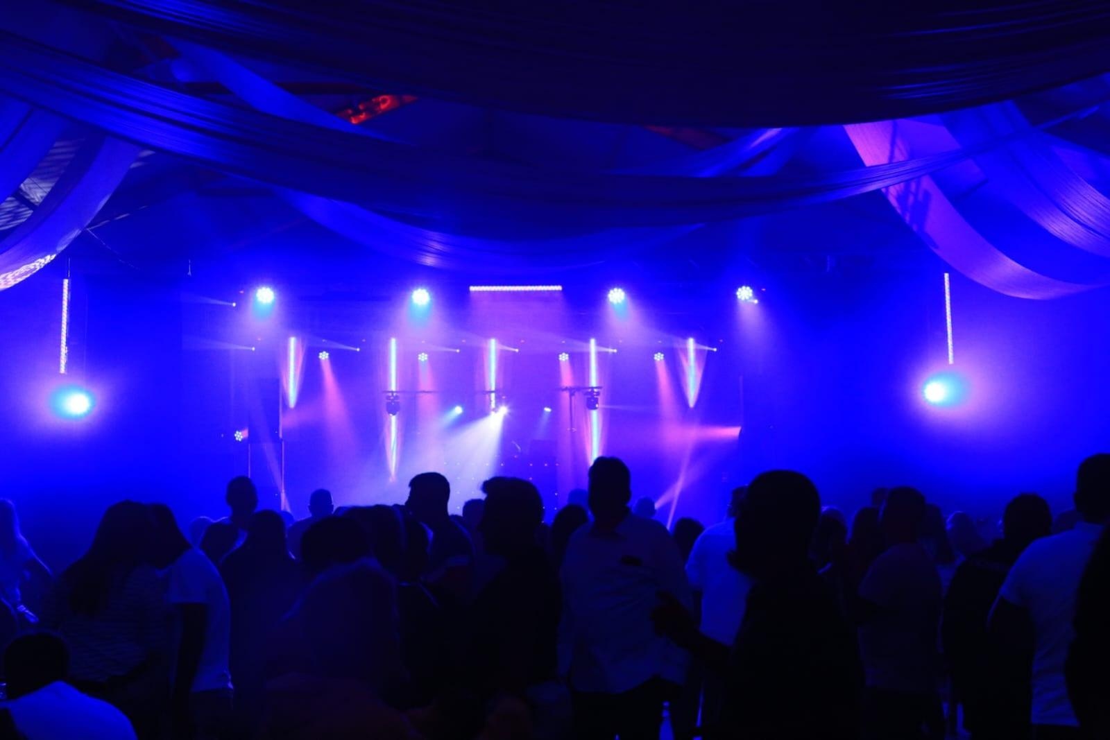 Zdjęcie w galerii na portalu naszraciborz.pl: Zespół Boys zapełnił namiot koncertowy w Szymocicach [FOTO i WIDEO] wiadomości z regionu