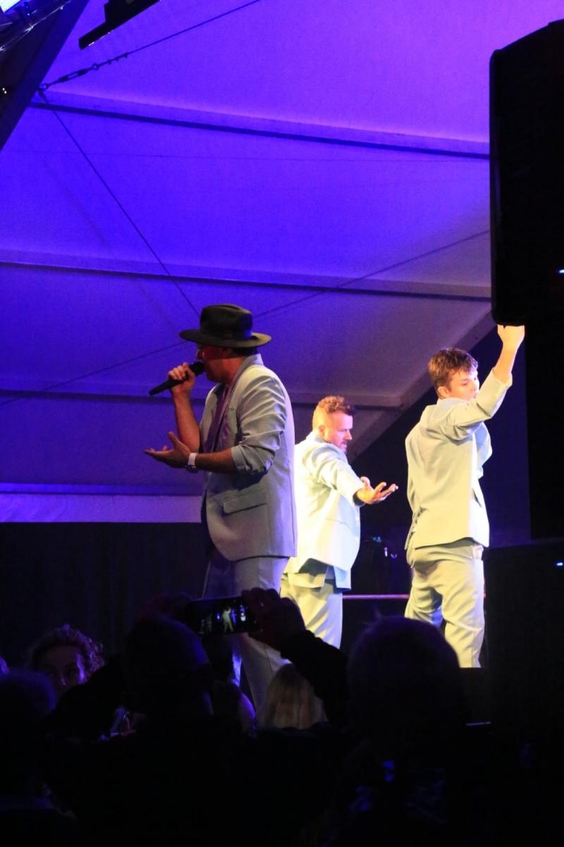 Zdjęcie w galerii na portalu naszraciborz.pl: Zespół Boys zapełnił namiot koncertowy w Szymocicach [FOTO i WIDEO] wiadomości z regionu