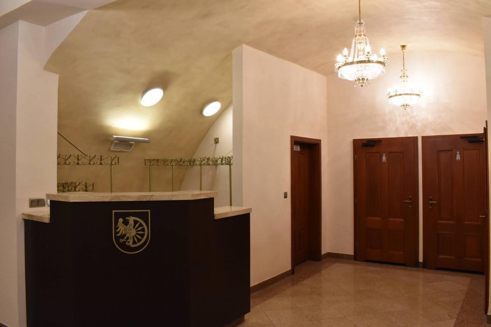 Zdjęcie w galerii na portalu naszraciborz.pl: Zamek Piastowski szuka najemcy lokalu w piwnicy domu książęcego wiadomości z regionu