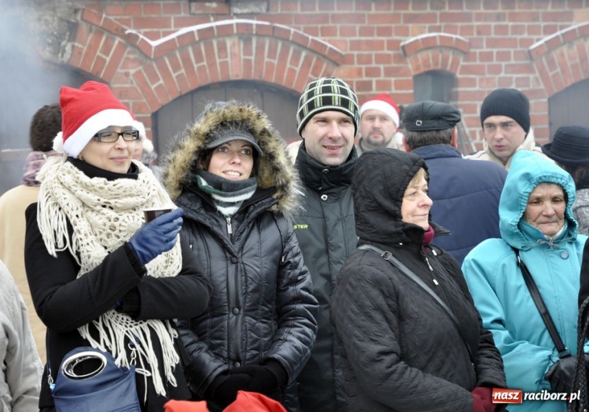 Zdjęcie w galerii na portalu naszraciborz.pl: U plebana w ogrodach wiadomości z regionu