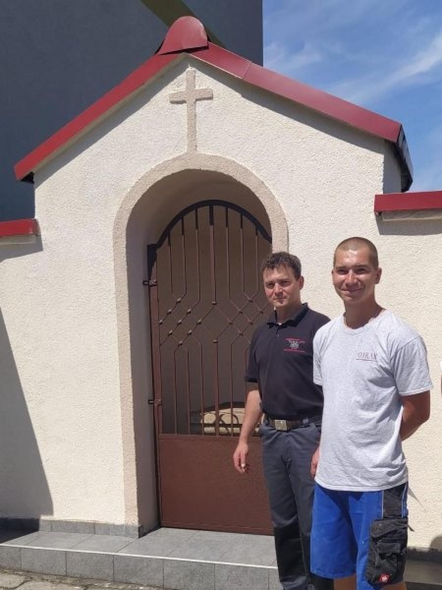 Zdjęcie w galerii na portalu naszraciborz.pl: Tajemnica Jezusa frasobliwego z Bronek wyjaśniona wiadomości z regionu