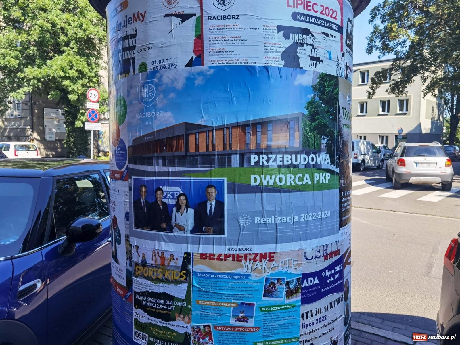 Zdjęcie w galerii na portalu naszraciborz.pl: Opozycja pyta o kampanię plakatową. Prezydent odpowiada wiadomości z regionu