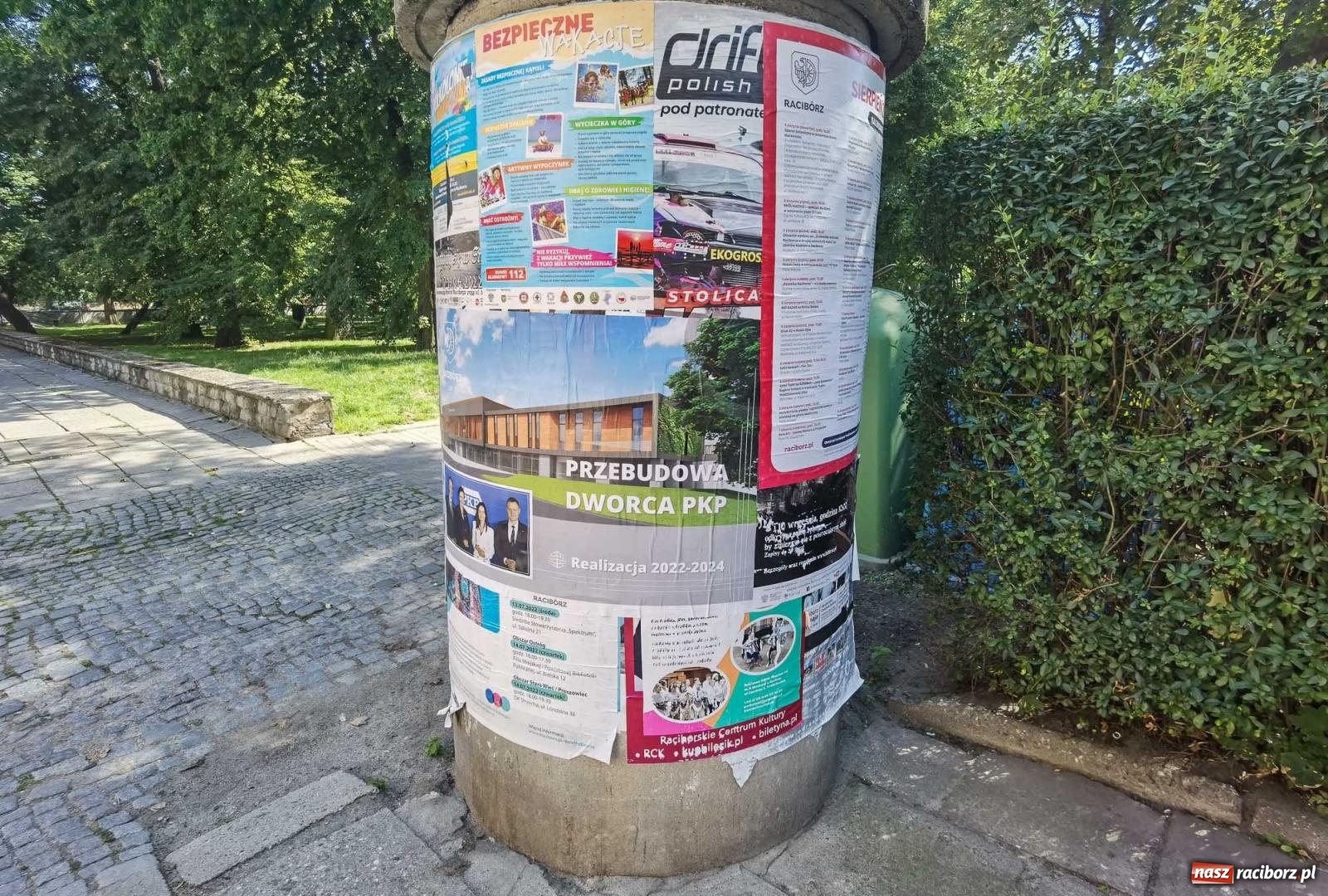 Zdjęcie w galerii na portalu naszraciborz.pl: Opozycja pyta o kampanię plakatową. Prezydent odpowiada wiadomości z regionu