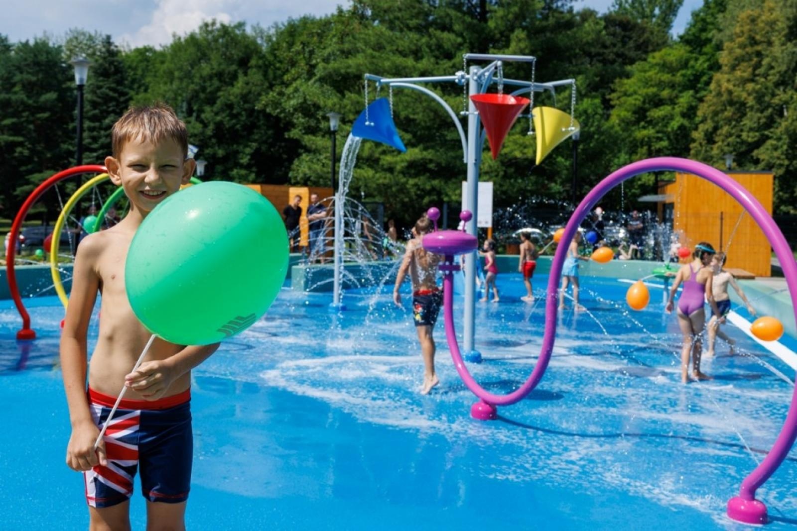 Zdjęcie w galerii na portalu naszraciborz.pl: Nowy wodny plac zabaw na Śląsku [FOTO] wiadomości z regionu