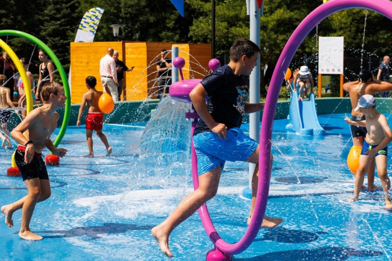 Zdjęcie w galerii na portalu naszraciborz.pl: Nowy wodny plac zabaw na Śląsku [FOTO] wiadomości z regionu