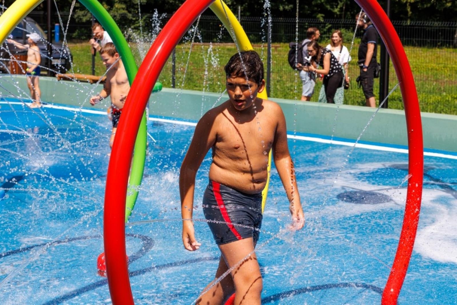 Zdjęcie w galerii na portalu naszraciborz.pl: Nowy wodny plac zabaw na Śląsku [FOTO] wiadomości z regionu