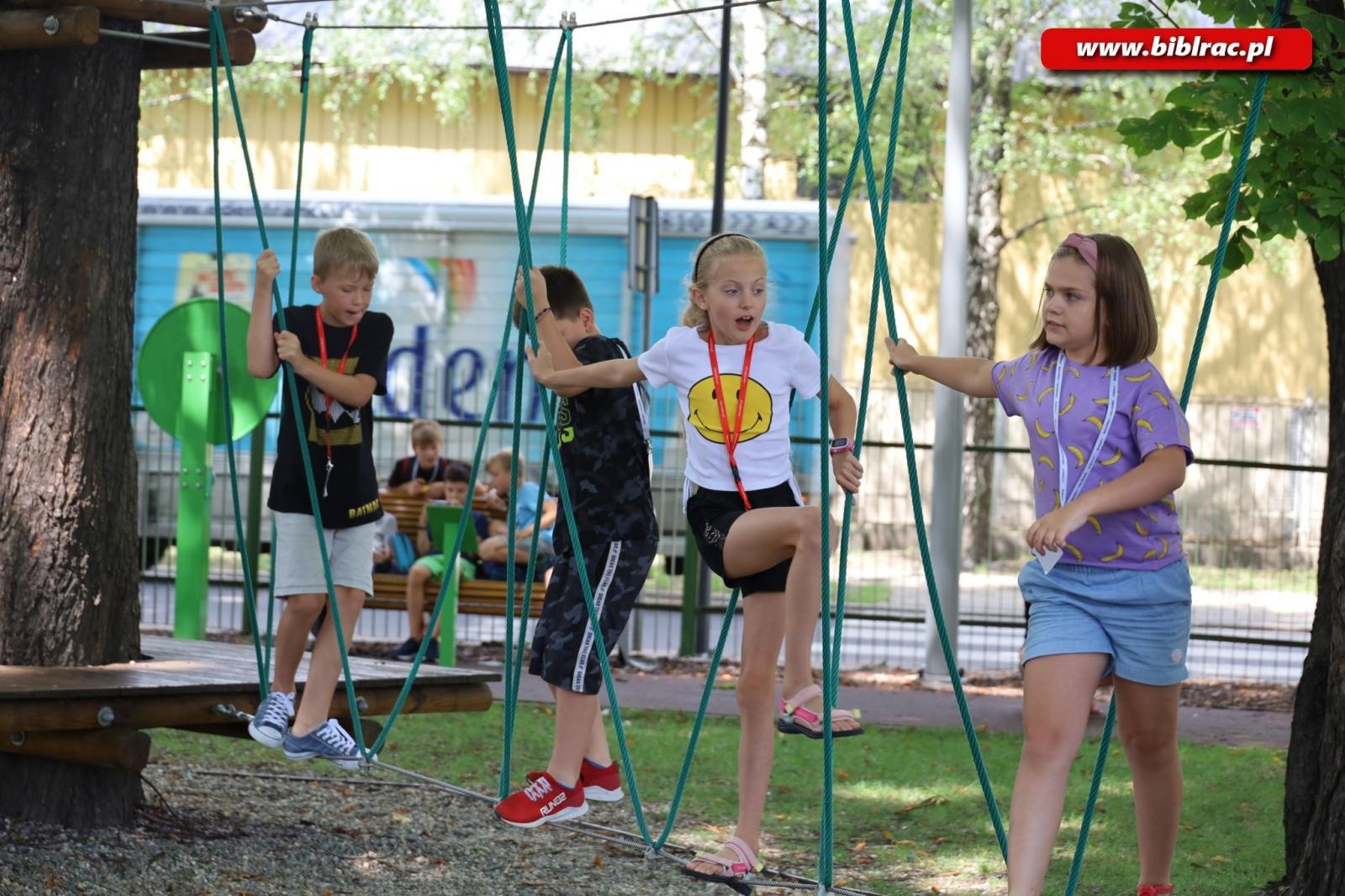 Zdjęcie w galerii na portalu naszraciborz.pl: Biblioteka zabrała małych raciborzan na wycieczkę do Azji wiadomości z regionu