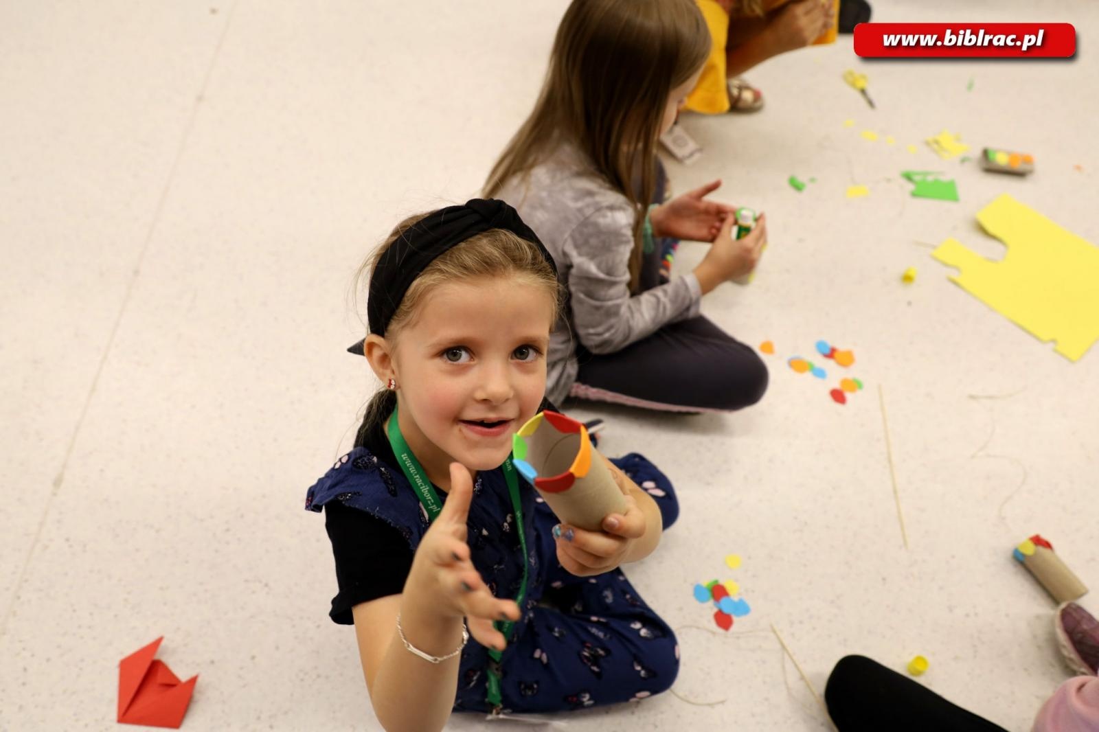 Zdjęcie w galerii na portalu naszraciborz.pl: Biblioteka zabrała małych raciborzan na wycieczkę do Azji wiadomości z regionu