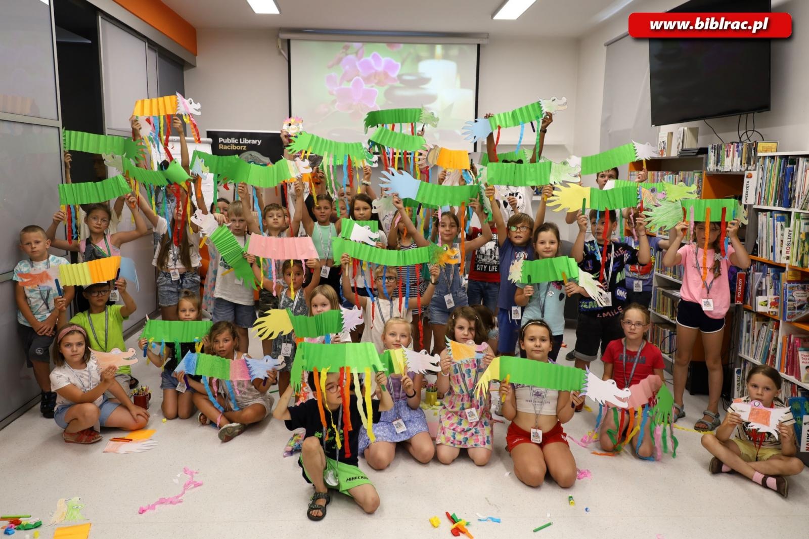 Zdjęcie w galerii na portalu naszraciborz.pl: Biblioteka zabrała małych raciborzan na wycieczkę do Azji wiadomości z regionu
