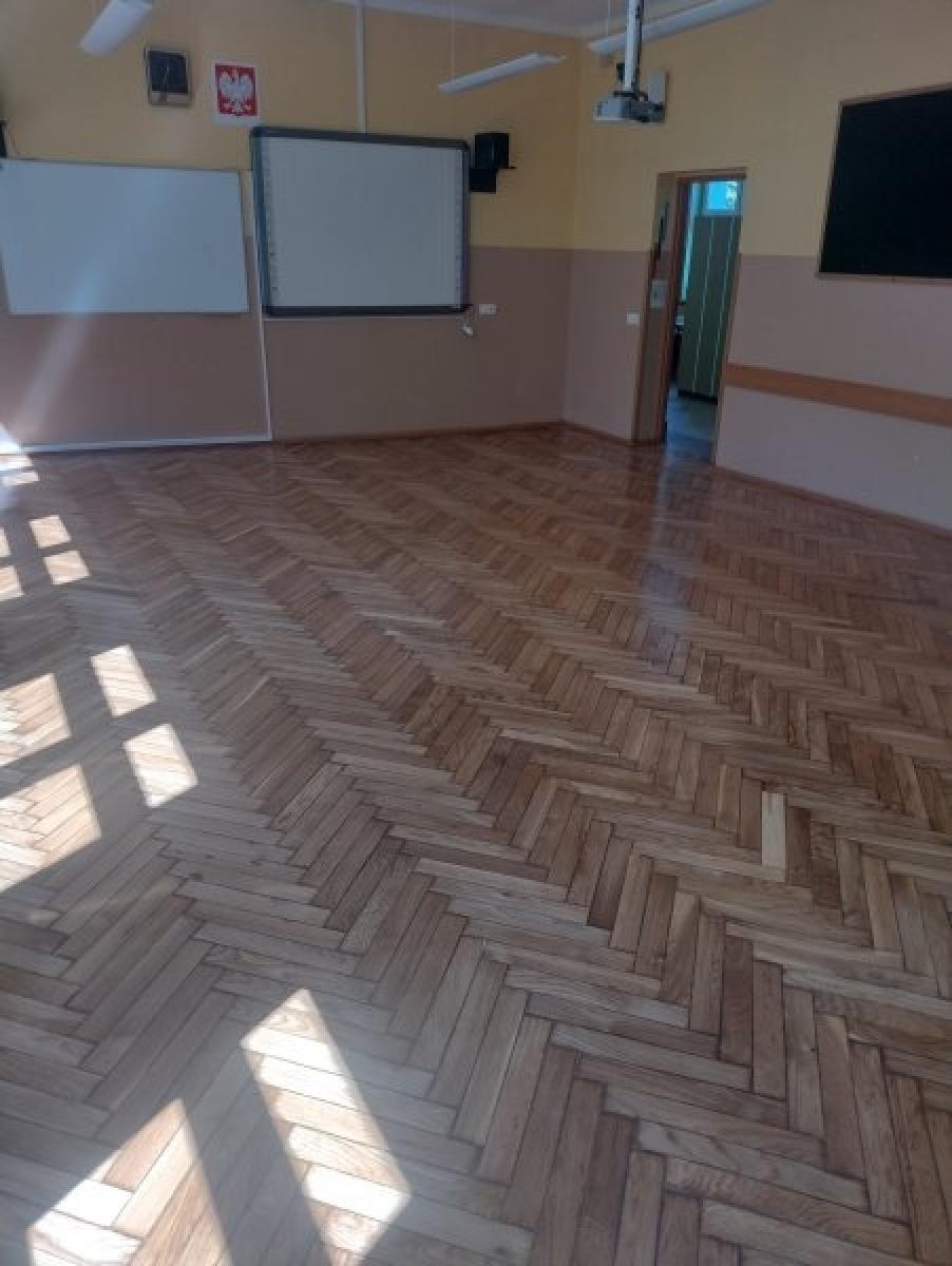 Zdjęcie w galerii na portalu naszraciborz.pl: Tysiąc metrów kwadratowych do renowacji w SP 13 wiadomości z regionu