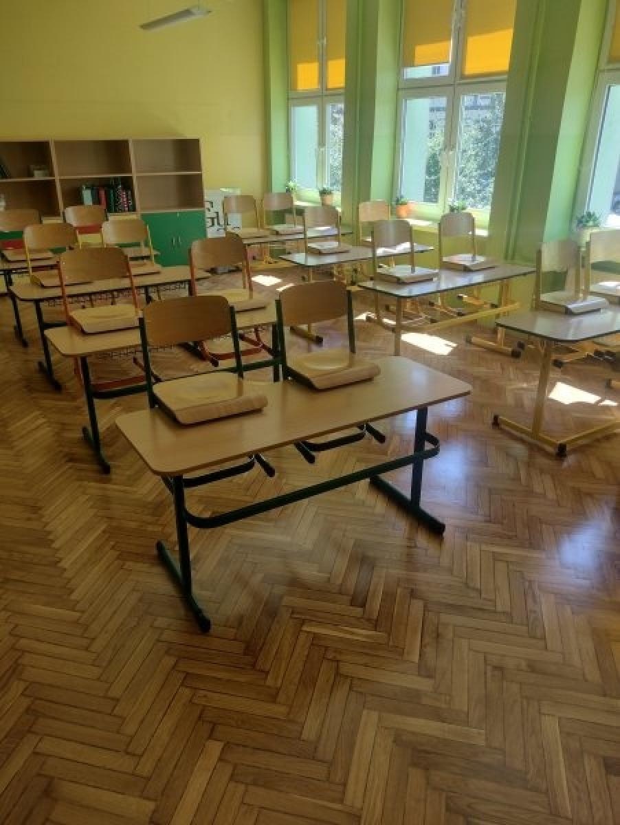 Zdjęcie w galerii na portalu naszraciborz.pl: Tysiąc metrów kwadratowych do renowacji w SP 13 wiadomości z regionu