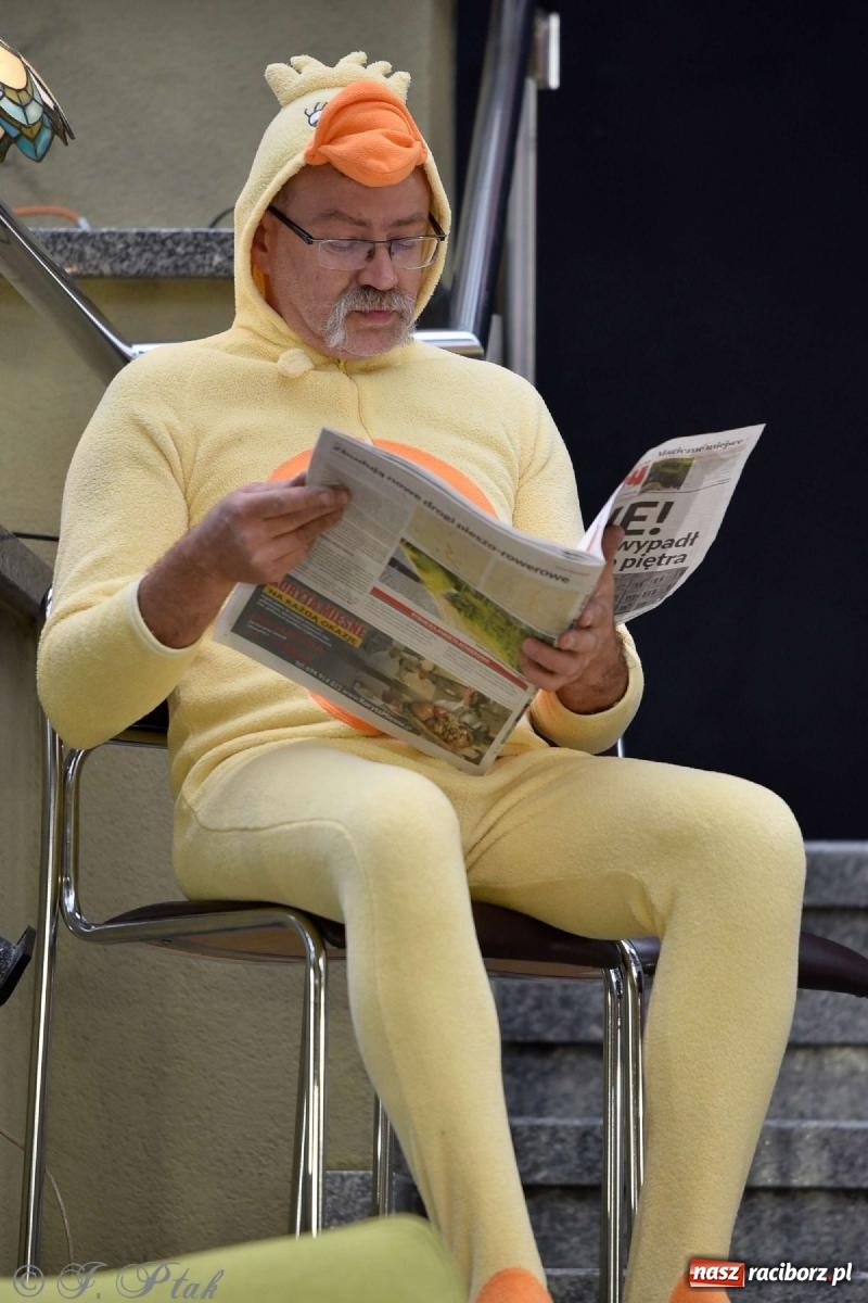 Zdjęcie w galerii na portalu naszraciborz.pl: Letni Teatr na Schodach w Raciborzu - Łysa Śpiewaczka wiadomości z regionu