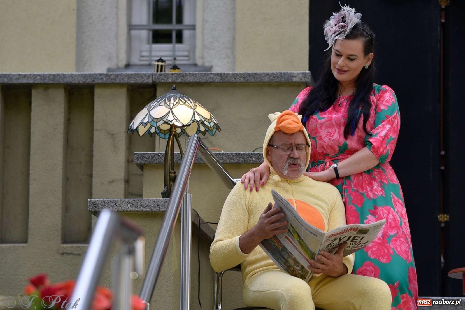 Zdjęcie w galerii na portalu naszraciborz.pl: Letni Teatr na Schodach w Raciborzu - Łysa Śpiewaczka wiadomości z regionu