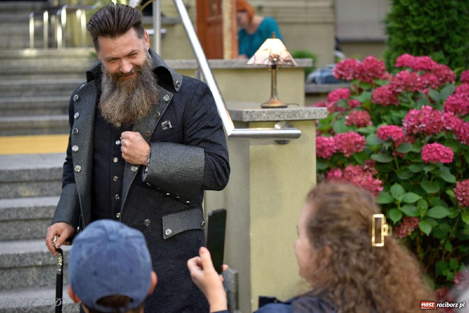 Zdjęcie w galerii na portalu naszraciborz.pl: Letni Teatr na Schodach w Raciborzu - Łysa Śpiewaczka wiadomości z regionu