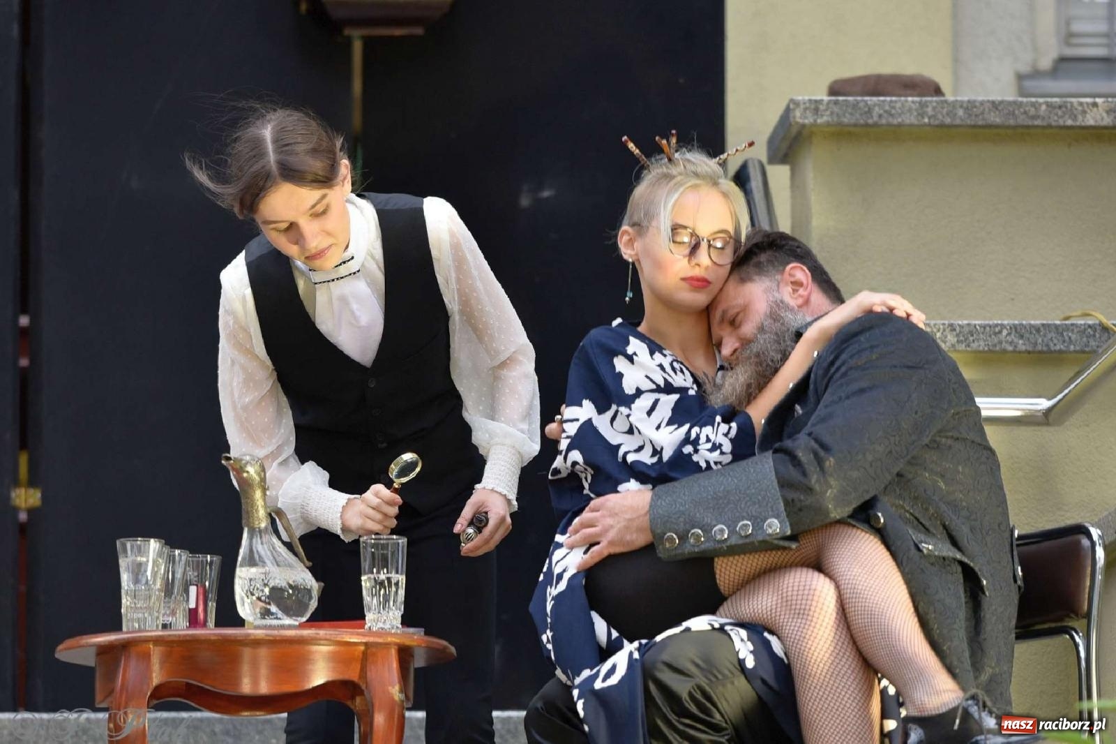 Zdjęcie w galerii na portalu naszraciborz.pl: Letni Teatr na Schodach w Raciborzu - Łysa Śpiewaczka wiadomości z regionu