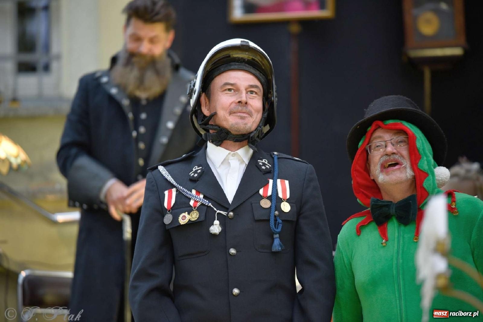 Zdjęcie w galerii na portalu naszraciborz.pl: Letni Teatr na Schodach w Raciborzu - Łysa Śpiewaczka wiadomości z regionu