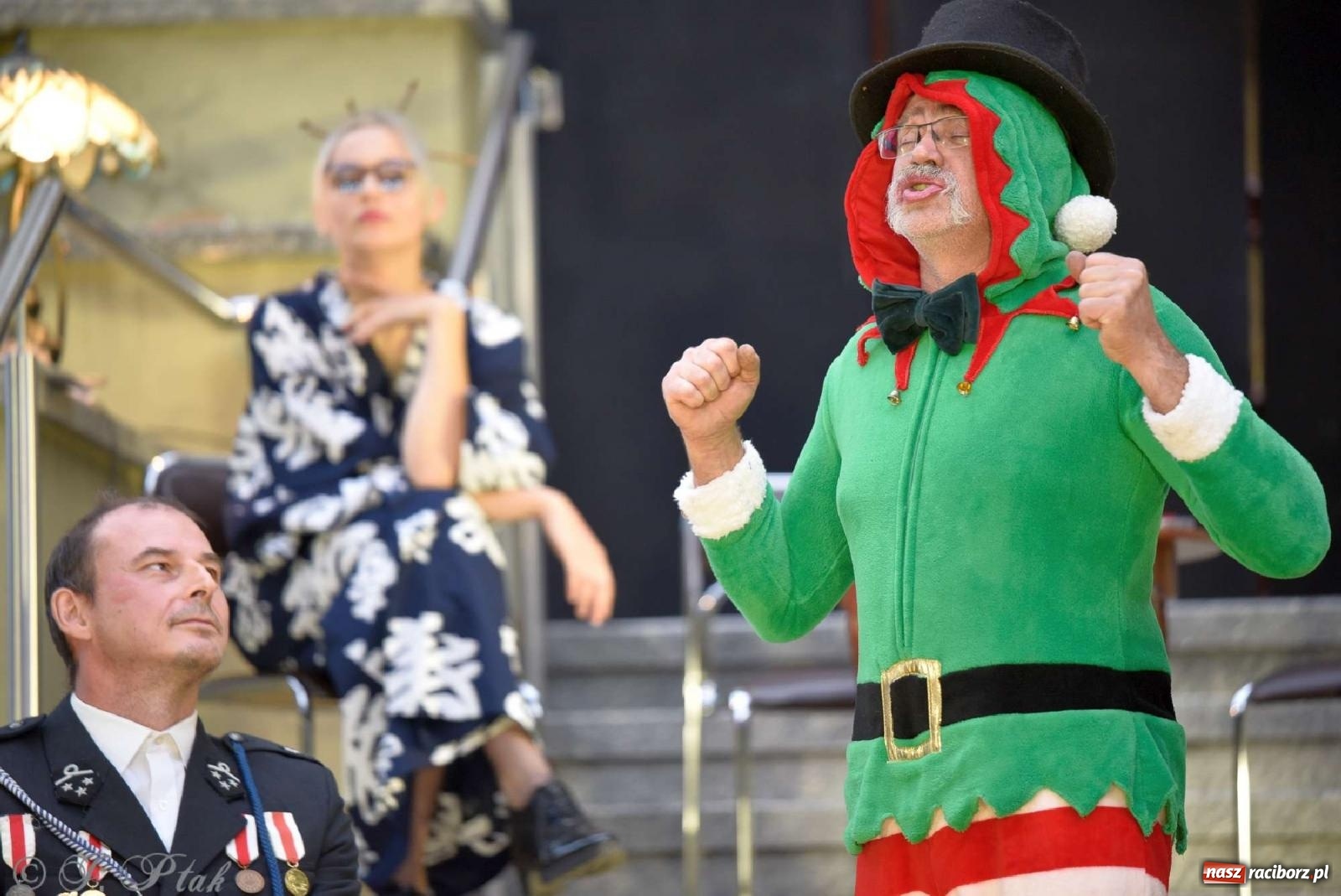 Zdjęcie w galerii na portalu naszraciborz.pl: Letni Teatr na Schodach w Raciborzu - Łysa Śpiewaczka wiadomości z regionu