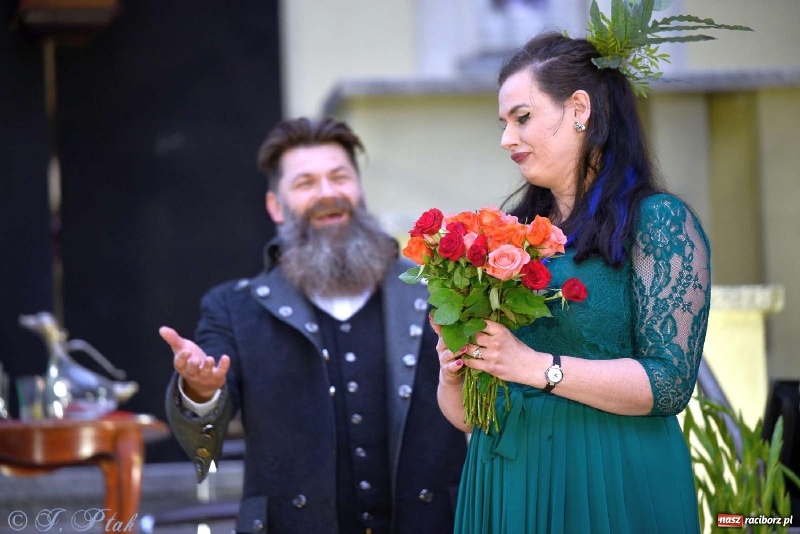 Zdjęcie w galerii na portalu naszraciborz.pl: Letni Teatr na Schodach w Raciborzu - Łysa Śpiewaczka wiadomości z regionu