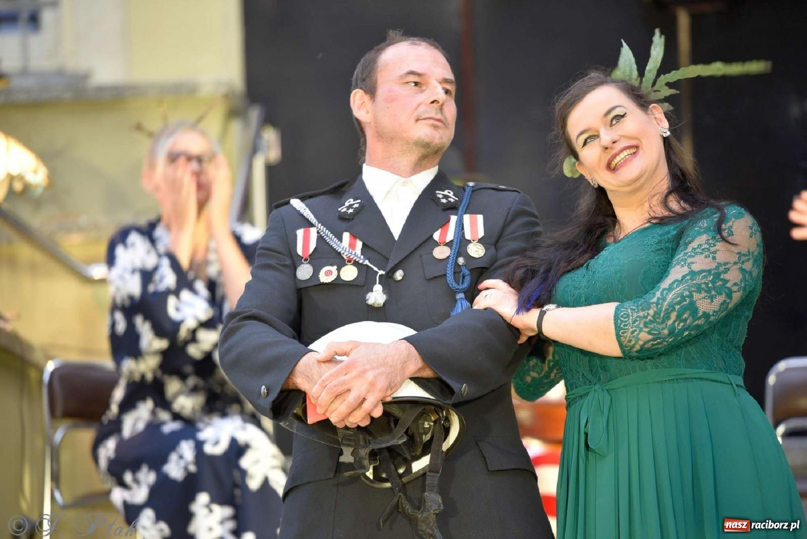 Zdjęcie w galerii na portalu naszraciborz.pl: Letni Teatr na Schodach w Raciborzu - Łysa Śpiewaczka wiadomości z regionu