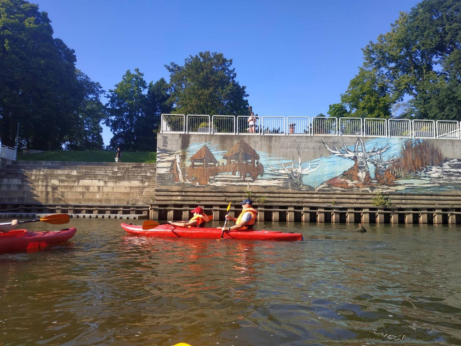 Zdjęcie w galerii na portalu naszraciborz.pl: Wakacje w kajaku – czyli spływ wieczorową porą z Raciborza do Dziergowic wiadomości z regionu
