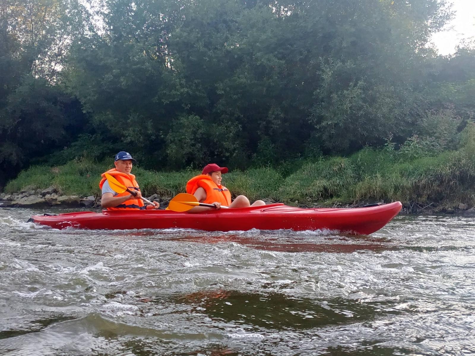 Zdjęcie w galerii na portalu naszraciborz.pl: Wakacje w kajaku – czyli spływ wieczorową porą z Raciborza do Dziergowic wiadomości z regionu