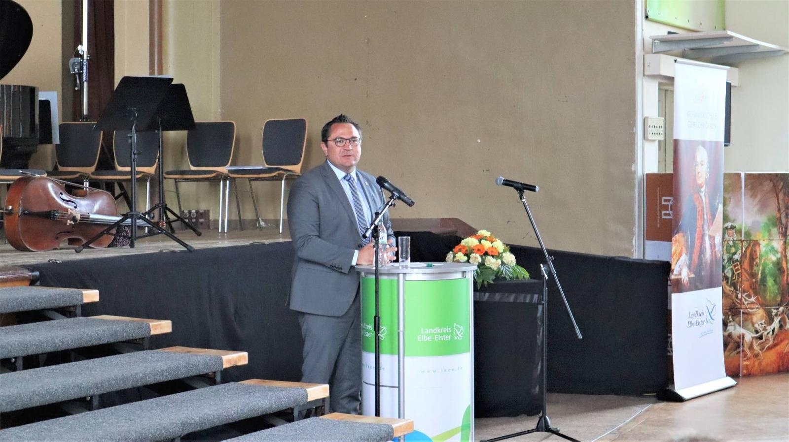 Zdjęcie w galerii na portalu naszraciborz.pl: Starosta raciborski w Niemczech: Trzymajmy się razem i bez względu na to, co się wydarzy wiadomości z regionu