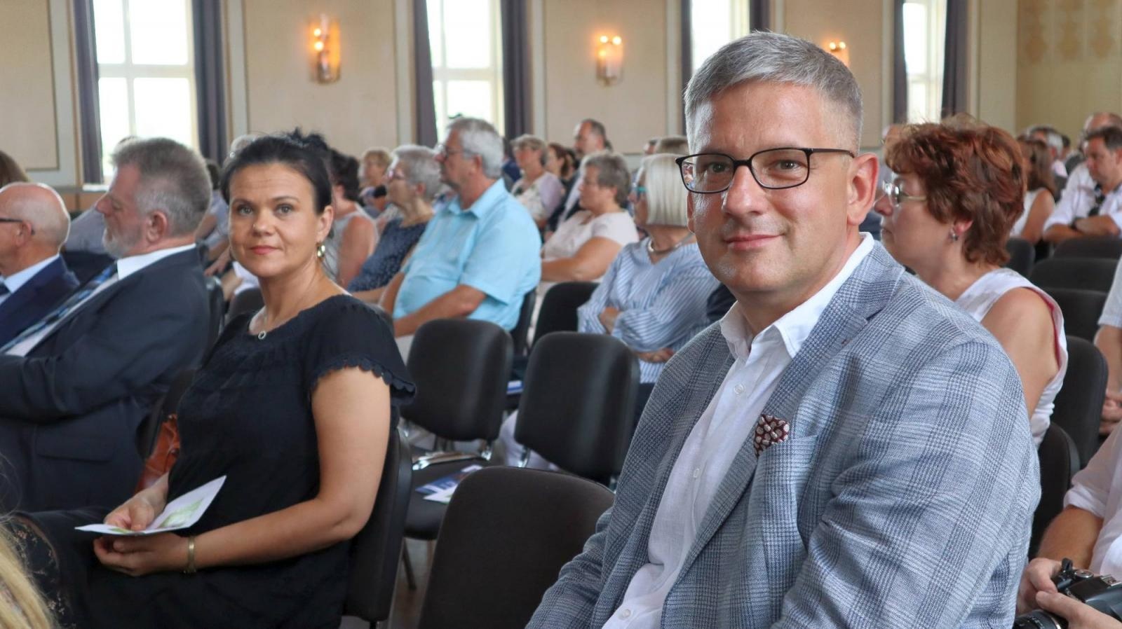 Zdjęcie w galerii na portalu naszraciborz.pl: Starosta raciborski w Niemczech: Trzymajmy się razem i bez względu na to, co się wydarzy wiadomości z regionu