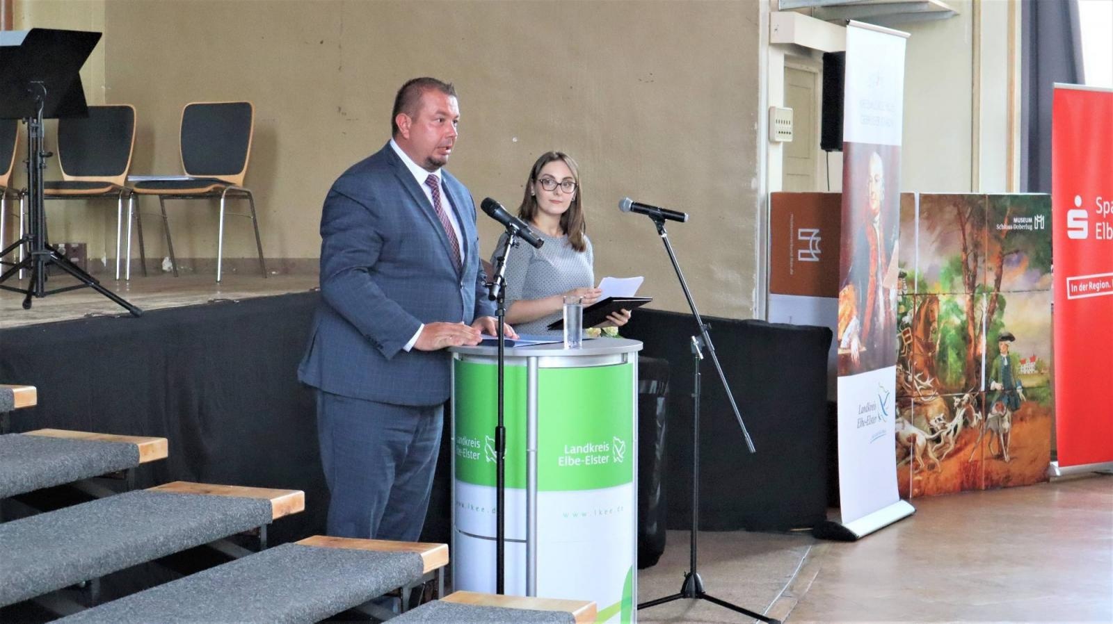 Zdjęcie w galerii na portalu naszraciborz.pl: Starosta raciborski w Niemczech: Trzymajmy się razem i bez względu na to, co się wydarzy wiadomości z regionu