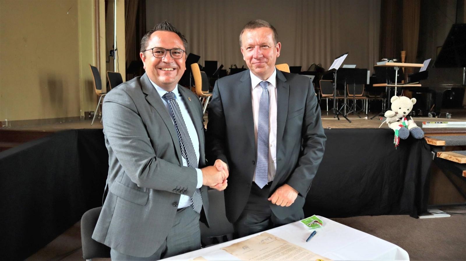 Zdjęcie w galerii na portalu naszraciborz.pl: Starosta raciborski w Niemczech: Trzymajmy się razem i bez względu na to, co się wydarzy wiadomości z regionu