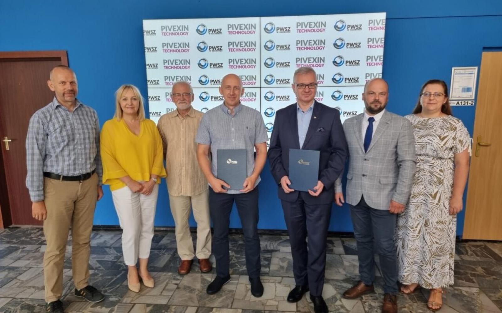Zdjęcie w galerii na portalu naszraciborz.pl: Pivexin Technology partnerem PWSZ w Raciborzu wiadomości z regionu