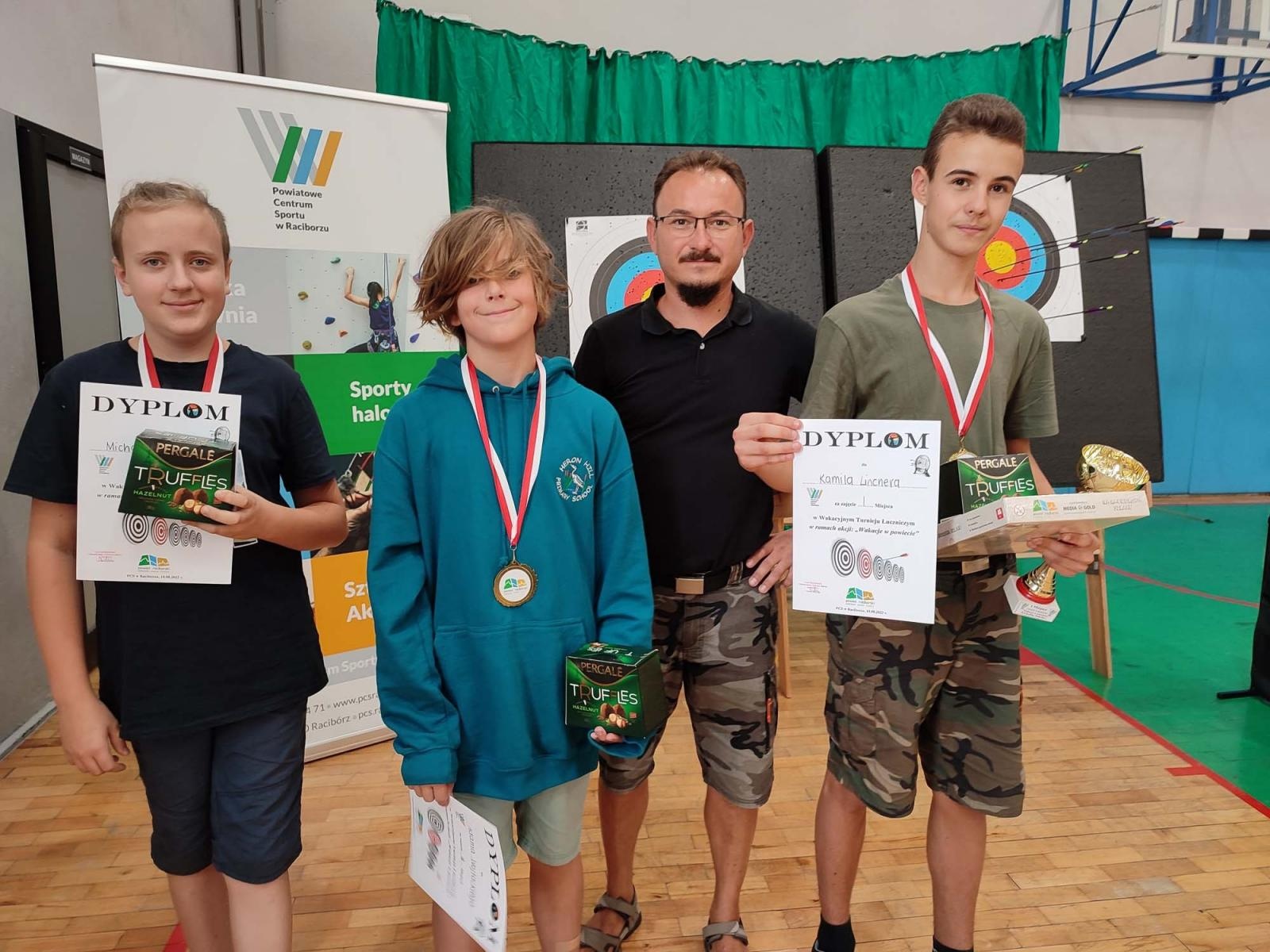 Zdjęcie w galerii na portalu naszraciborz.pl: Poznaliśmy najlepszych łuczników w powiecie wiadomości z regionu