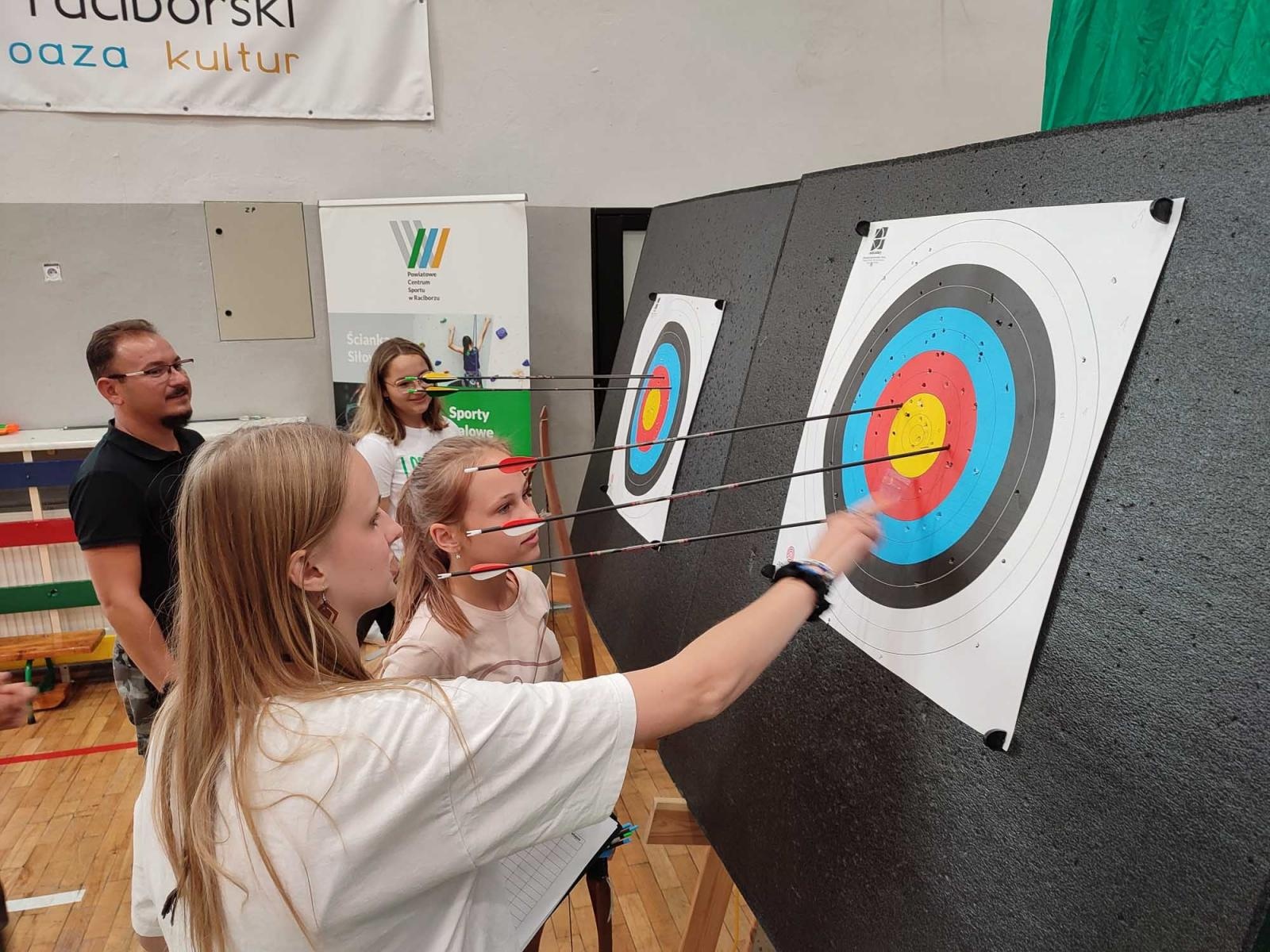 Zdjęcie w galerii na portalu naszraciborz.pl: Poznaliśmy najlepszych łuczników w powiecie wiadomości z regionu