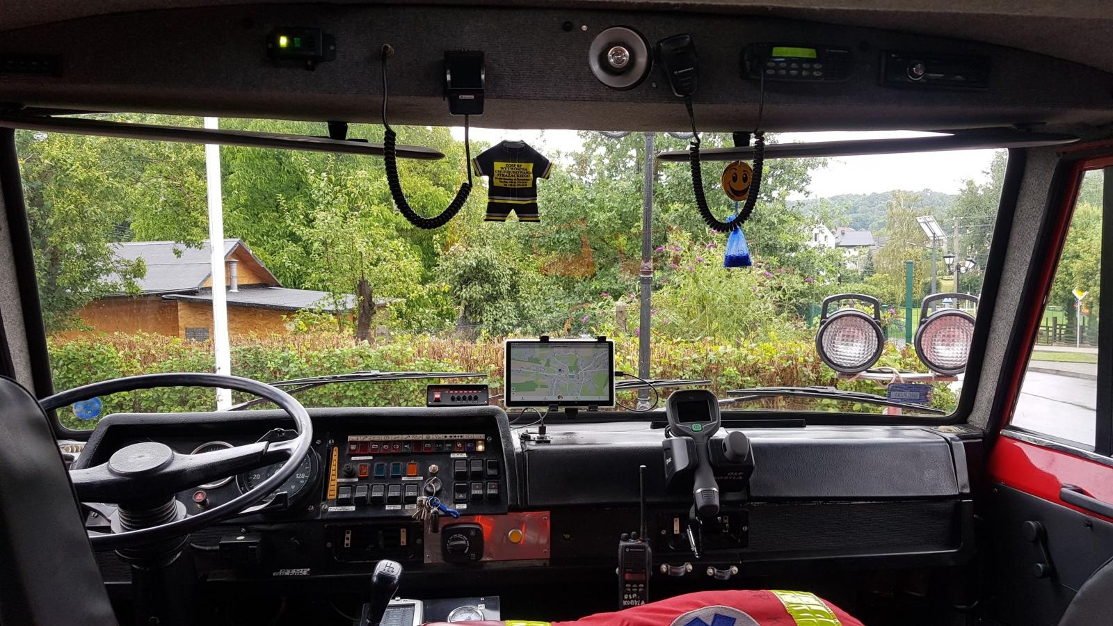 Zdjęcie w galerii na portalu naszraciborz.pl: Druhowie z Kobyli przesiedli się do nowego wozu [FOTO] wiadomości z regionu