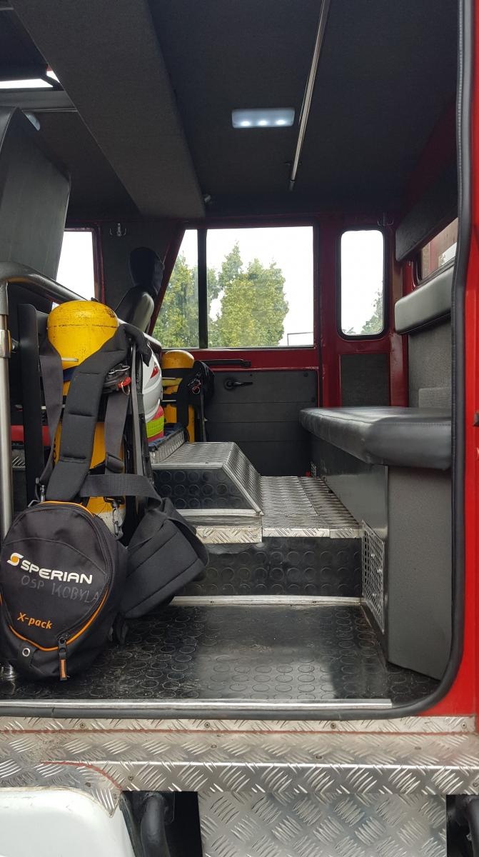 Zdjęcie w galerii na portalu naszraciborz.pl: Druhowie z Kobyli przesiedli się do nowego wozu [FOTO] wiadomości z regionu