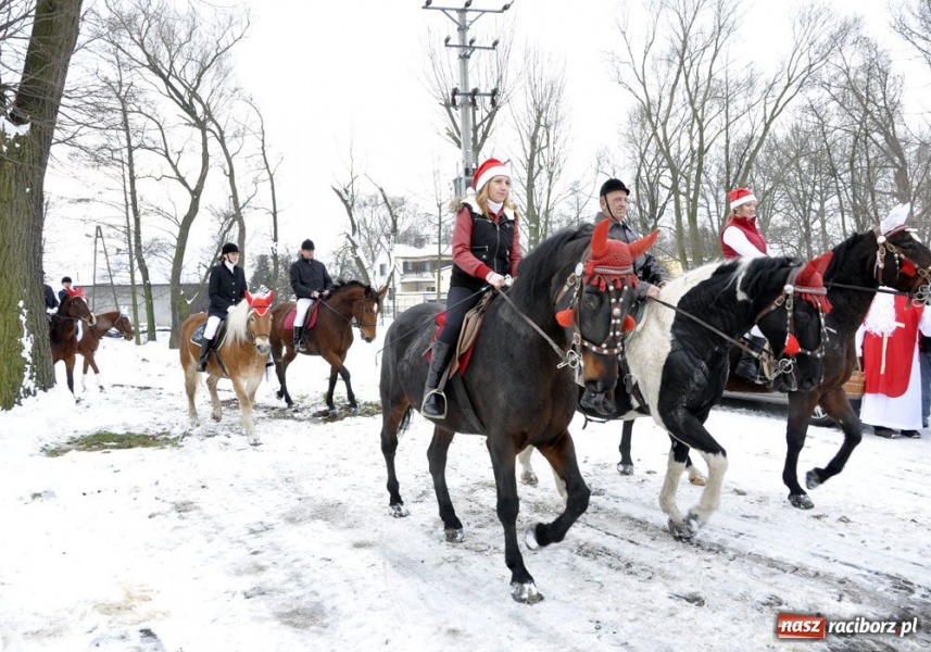 Zdjęcie w galerii na portalu naszraciborz.pl: Tradycji stało się zadość wiadomości z regionu