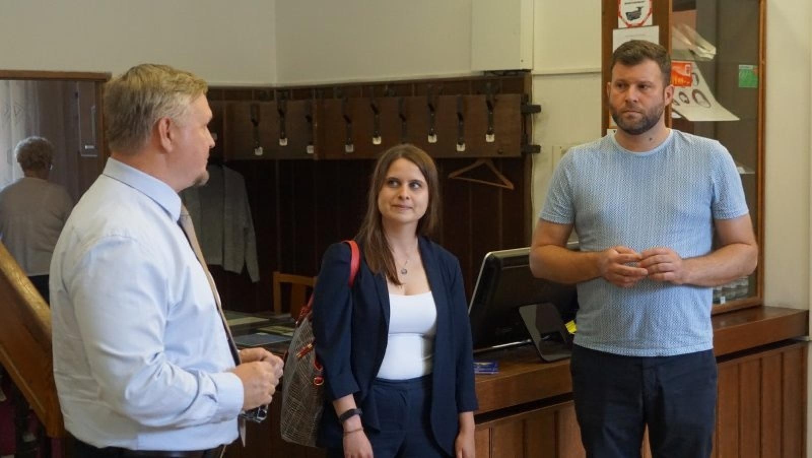 Zdjęcie w galerii na portalu naszraciborz.pl: Dyrektor Narodowego Instytutu Konserwacji Zabytków odwiedził ziemię raciborską wiadomości z regionu