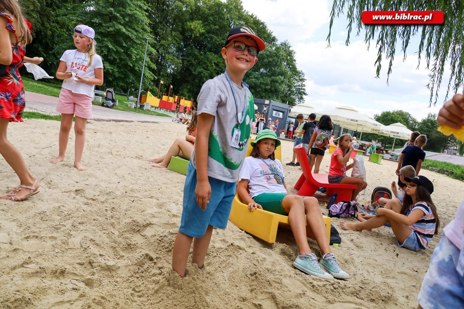 Zdjęcie w galerii na portalu naszraciborz.pl: Nie zawsze happy end – Baśniowe Lato z Biblioteką bawi i uczy wiadomości z regionu