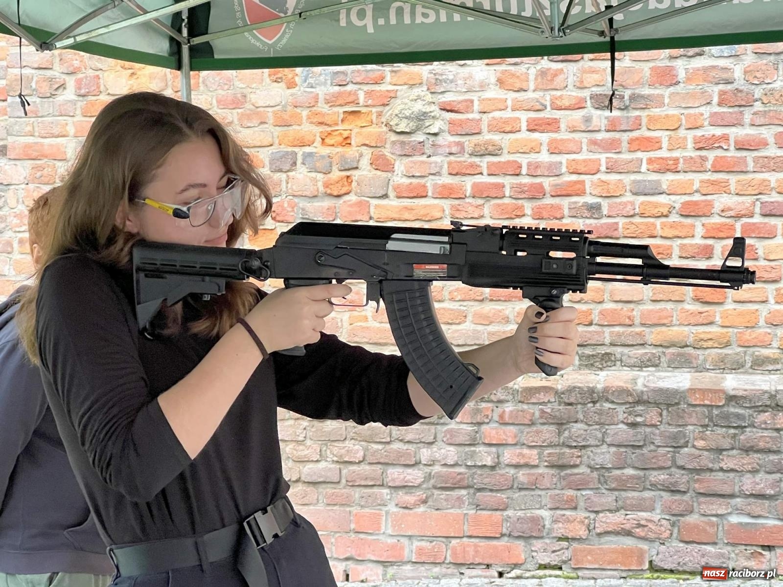 Zdjęcie w galerii na portalu naszraciborz.pl: Weekend z wojskiem na raciborskim zamku wiadomości z regionu