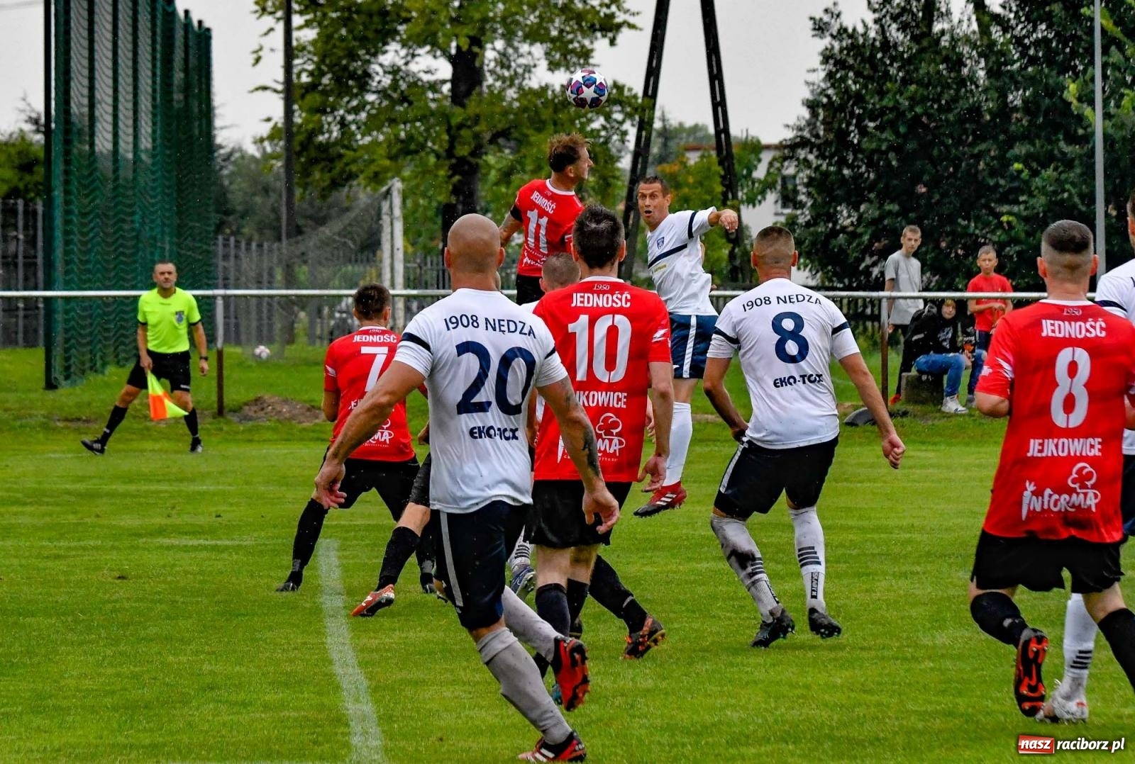 Zdjęcie w galerii na portalu naszraciborz.pl: Klasa okręgowa. Nędza ma patent na Jejkowice i pomogła Damianowi [FOTO] wiadomości z regionu