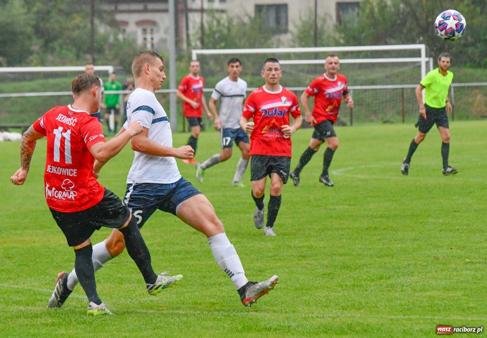 Zdjęcie w galerii na portalu naszraciborz.pl: Klasa okręgowa. Nędza ma patent na Jejkowice i pomogła Damianowi [FOTO] wiadomości z regionu