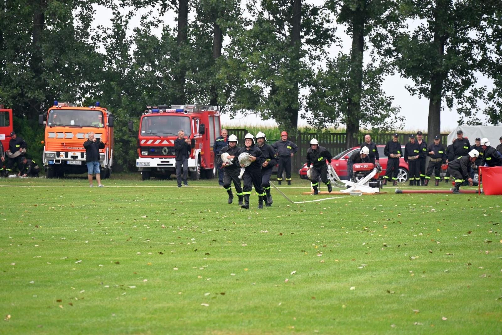 Zdjęcie w galerii na portalu naszraciborz.pl: Druhowie seniorzy z gminy Krzyżanowice wciąż sprawni w akcji wiadomości z regionu