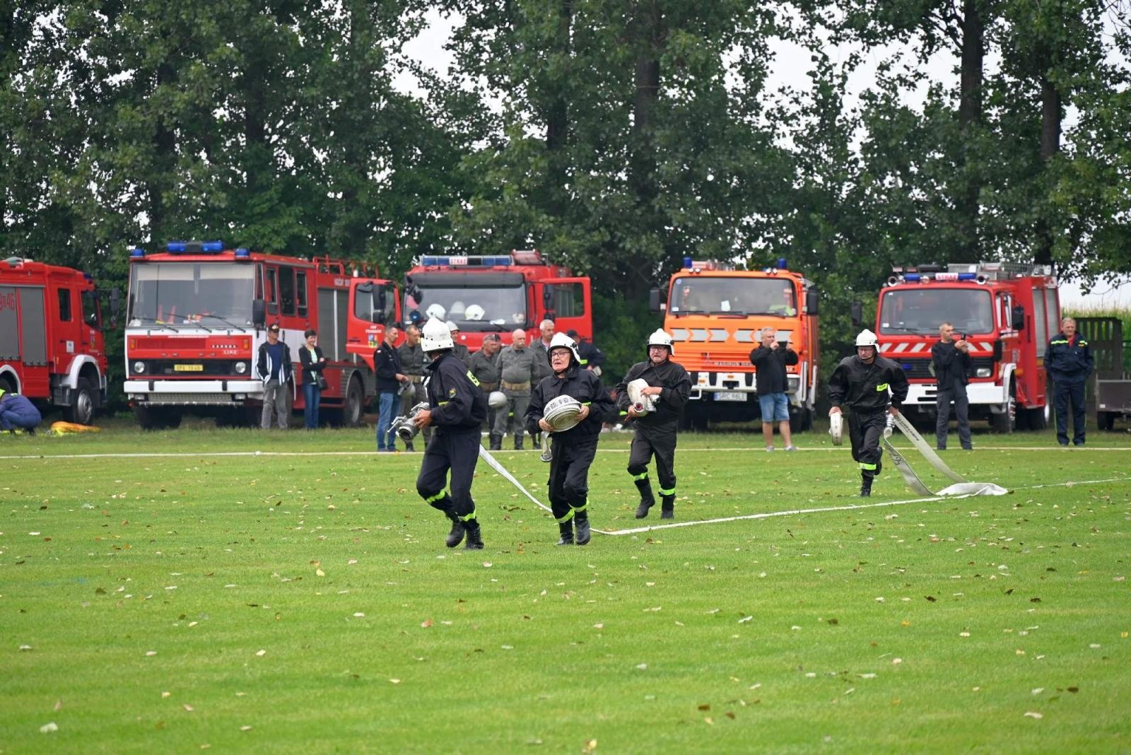 Zdjęcie w galerii na portalu naszraciborz.pl: Druhowie seniorzy z gminy Krzyżanowice wciąż sprawni w akcji wiadomości z regionu