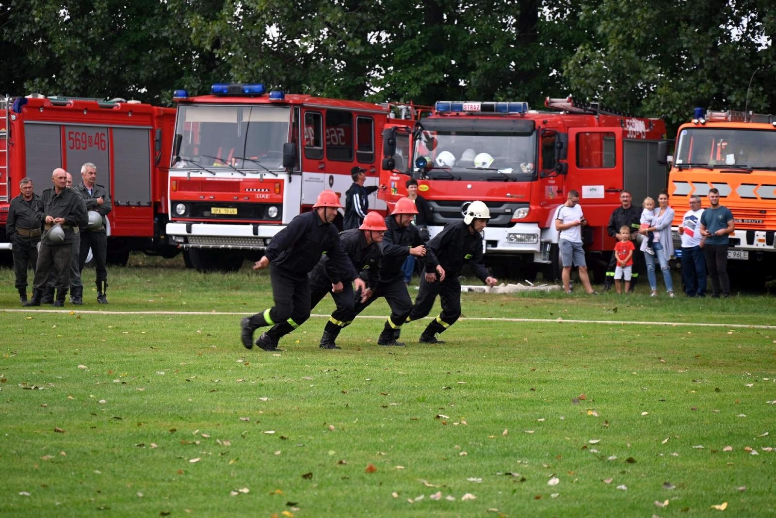 Zdjęcie w galerii na portalu naszraciborz.pl: Druhowie seniorzy z gminy Krzyżanowice wciąż sprawni w akcji wiadomości z regionu