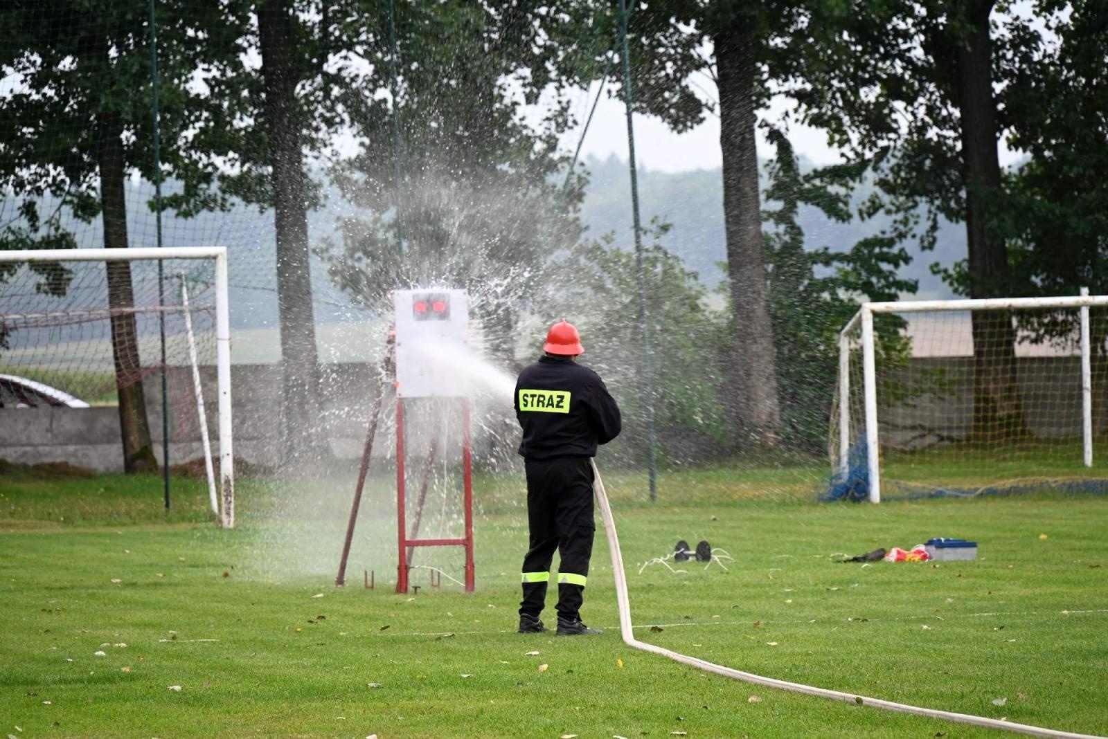 Zdjęcie w galerii na portalu naszraciborz.pl: Druhowie seniorzy z gminy Krzyżanowice wciąż sprawni w akcji wiadomości z regionu