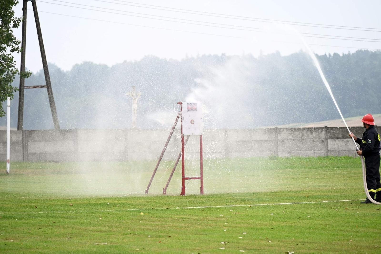 Zdjęcie w galerii na portalu naszraciborz.pl: Druhowie seniorzy z gminy Krzyżanowice wciąż sprawni w akcji wiadomości z regionu