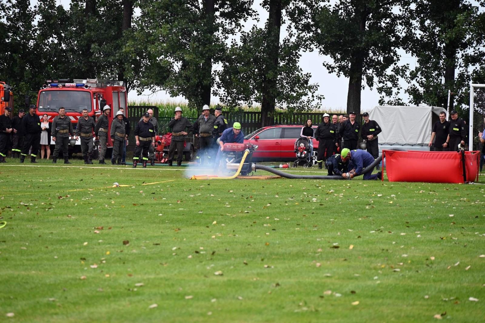 Zdjęcie w galerii na portalu naszraciborz.pl: Druhowie seniorzy z gminy Krzyżanowice wciąż sprawni w akcji wiadomości z regionu