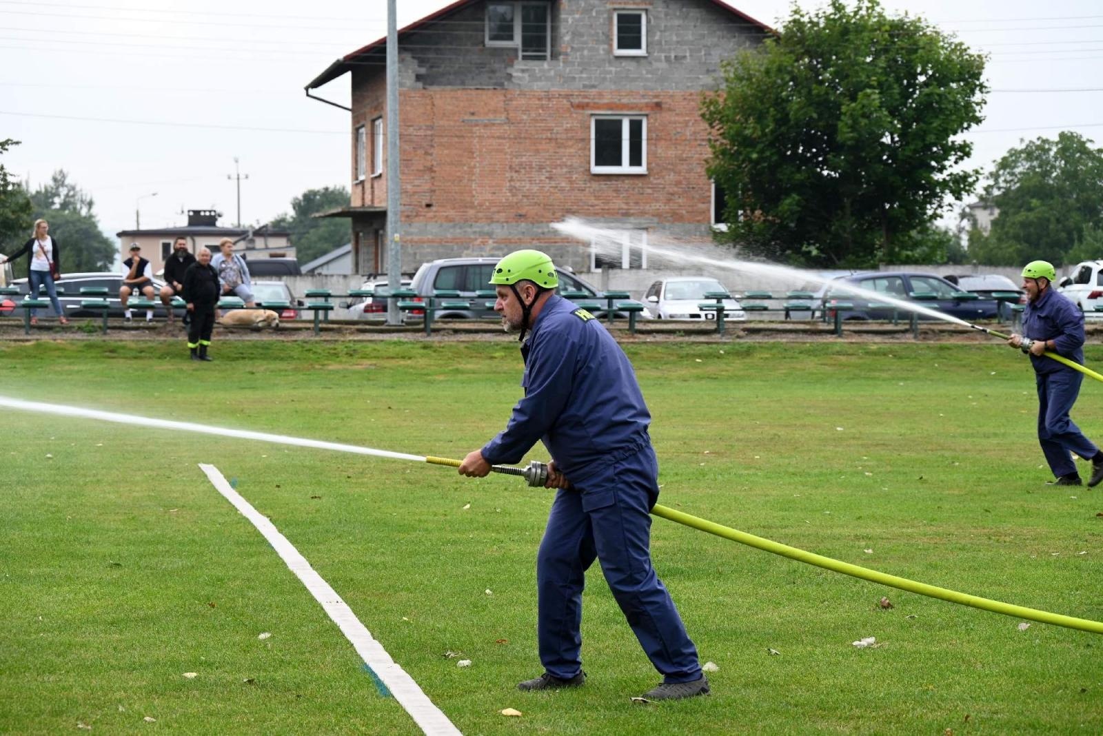 Zdjęcie w galerii na portalu naszraciborz.pl: Druhowie seniorzy z gminy Krzyżanowice wciąż sprawni w akcji wiadomości z regionu