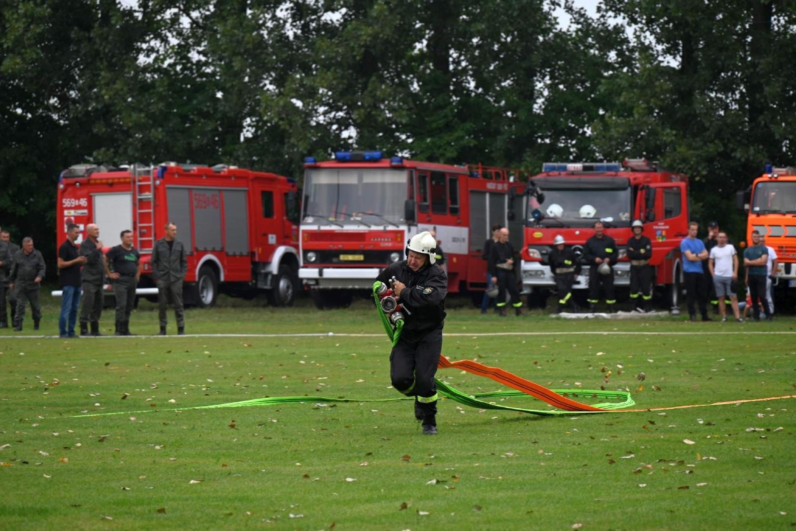 Zdjęcie w galerii na portalu naszraciborz.pl: Druhowie seniorzy z gminy Krzyżanowice wciąż sprawni w akcji wiadomości z regionu