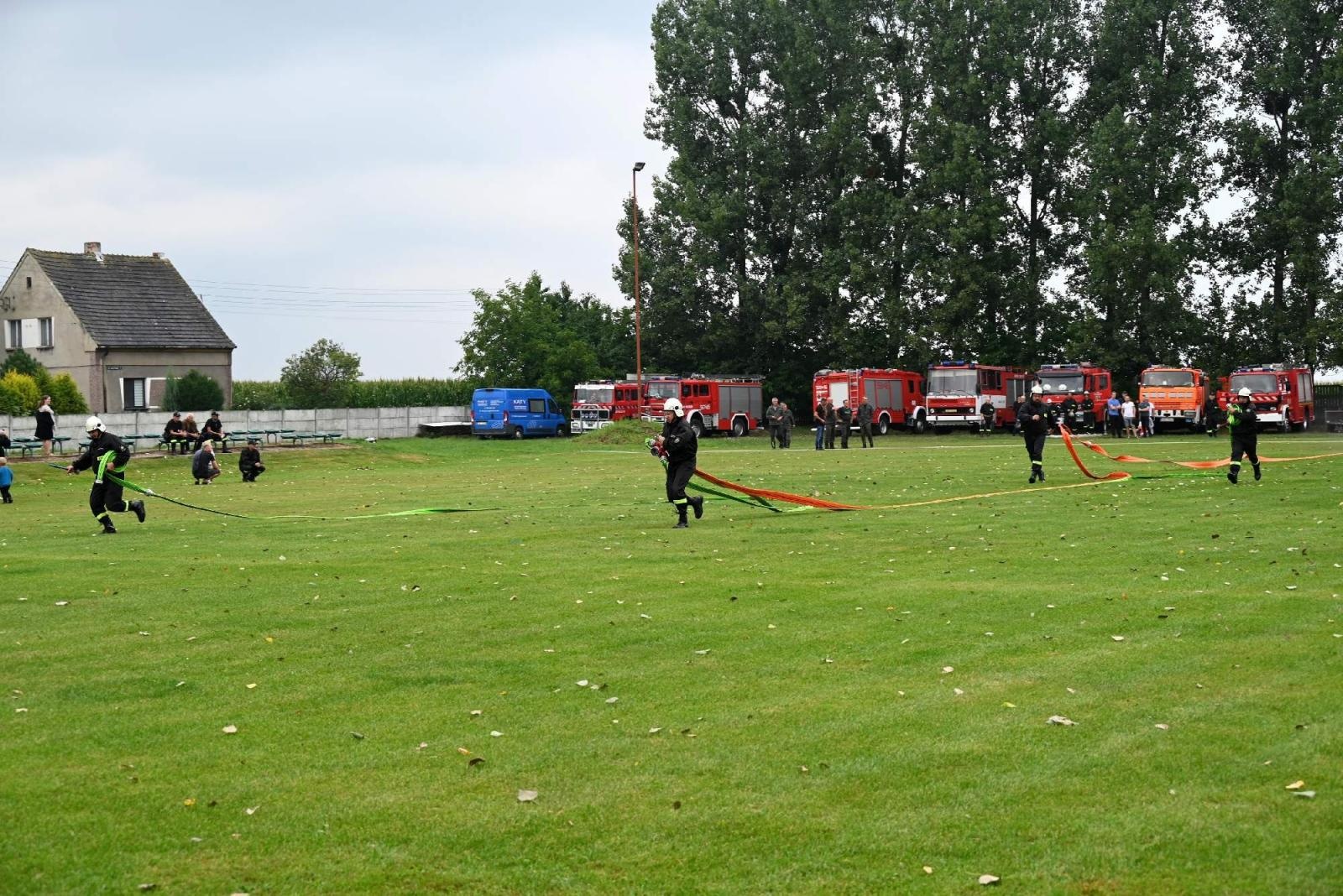 Zdjęcie w galerii na portalu naszraciborz.pl: Druhowie seniorzy z gminy Krzyżanowice wciąż sprawni w akcji wiadomości z regionu