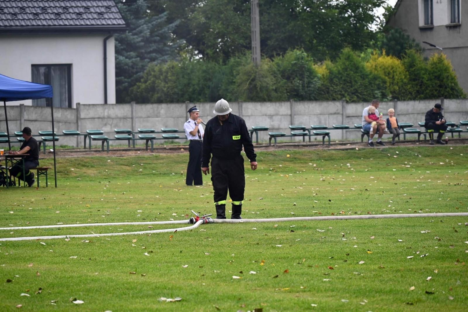 Zdjęcie w galerii na portalu naszraciborz.pl: Druhowie seniorzy z gminy Krzyżanowice wciąż sprawni w akcji wiadomości z regionu
